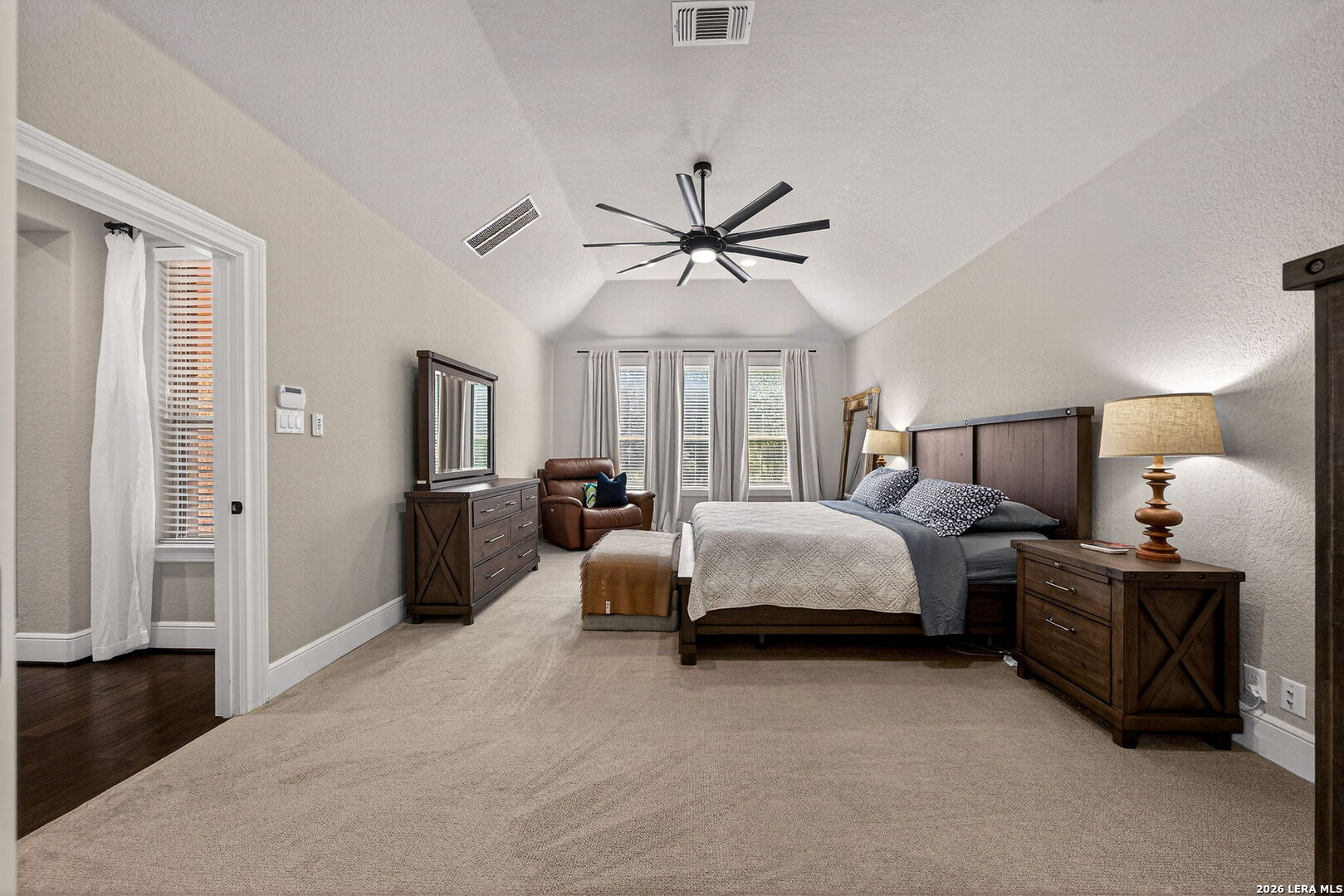 25815 Raven Ridge San Antonio, TX 78255 - Photo 20 of 39