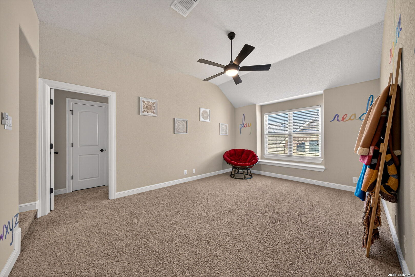 25815 Raven Ridge San Antonio, TX 78255 - Photo 32 of 39