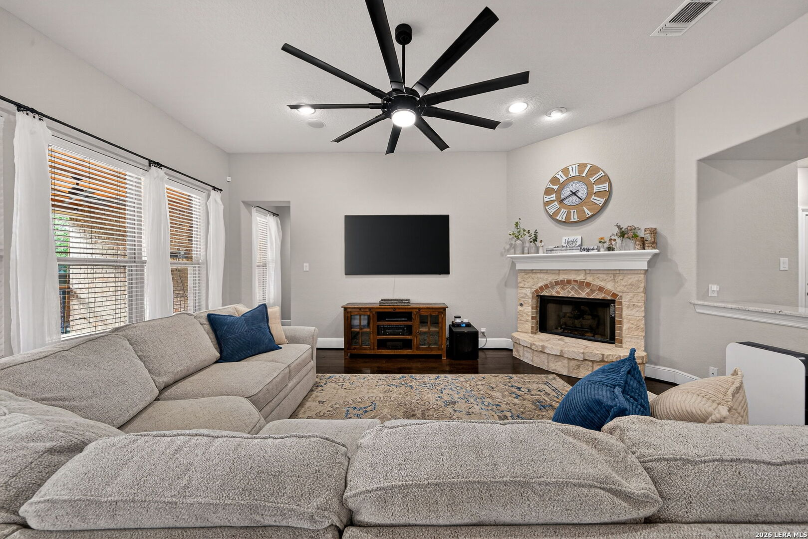 25815 Raven Ridge San Antonio, TX 78255 - Photo 7 of 39