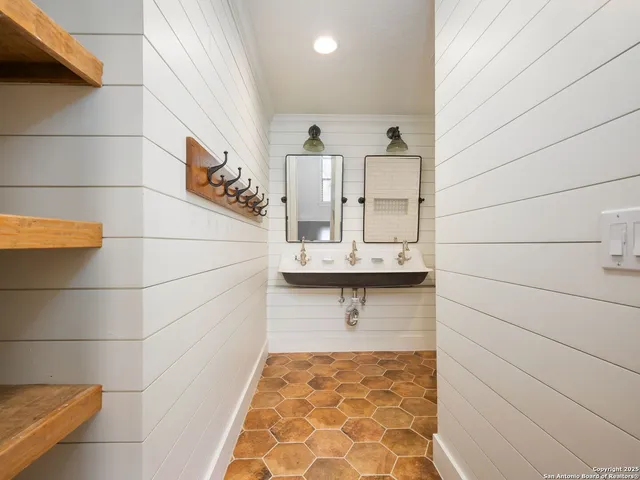 a bathroom with a bathtub