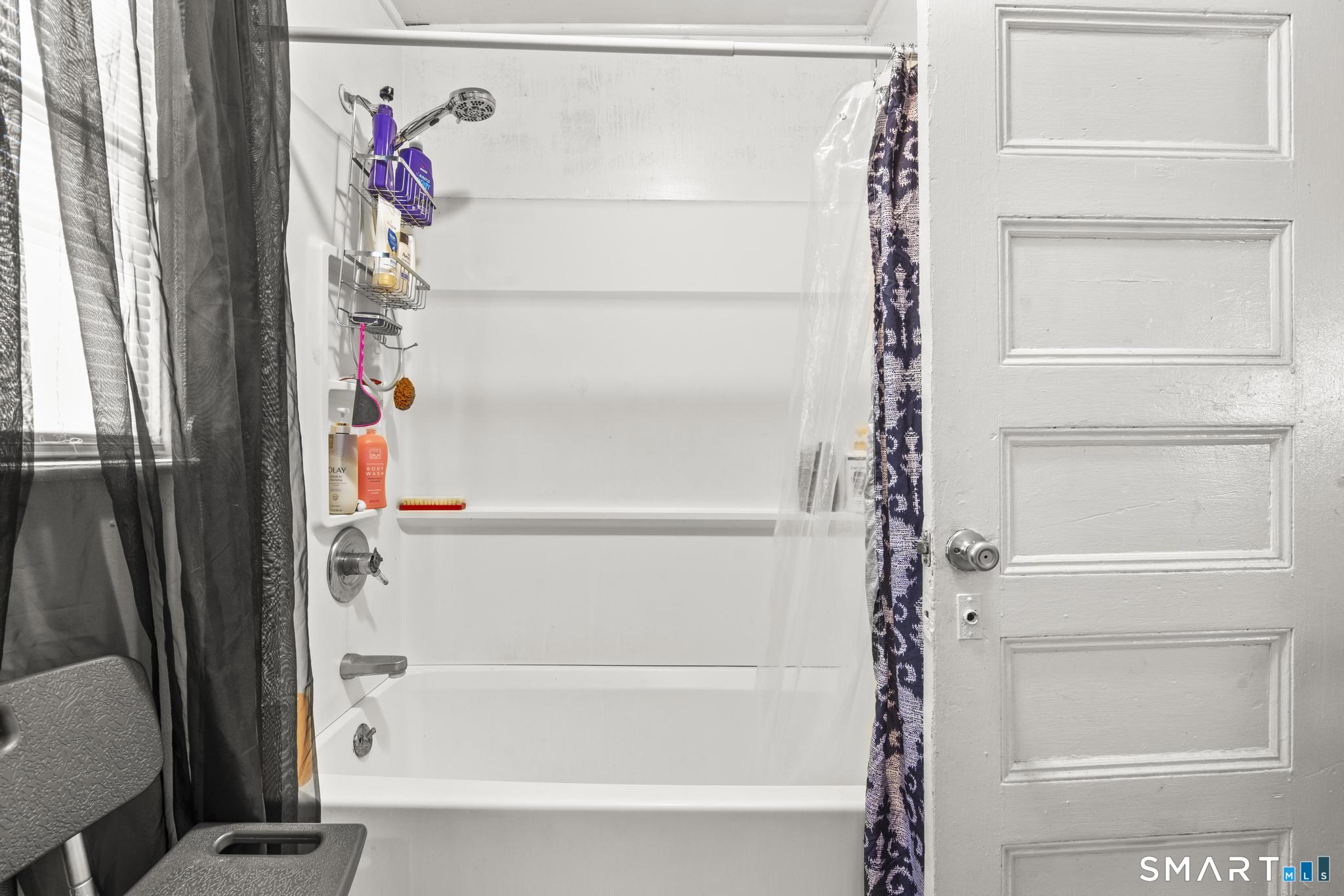 17 Pearl Street Windham, CT 06226 - Photo 11 of 17