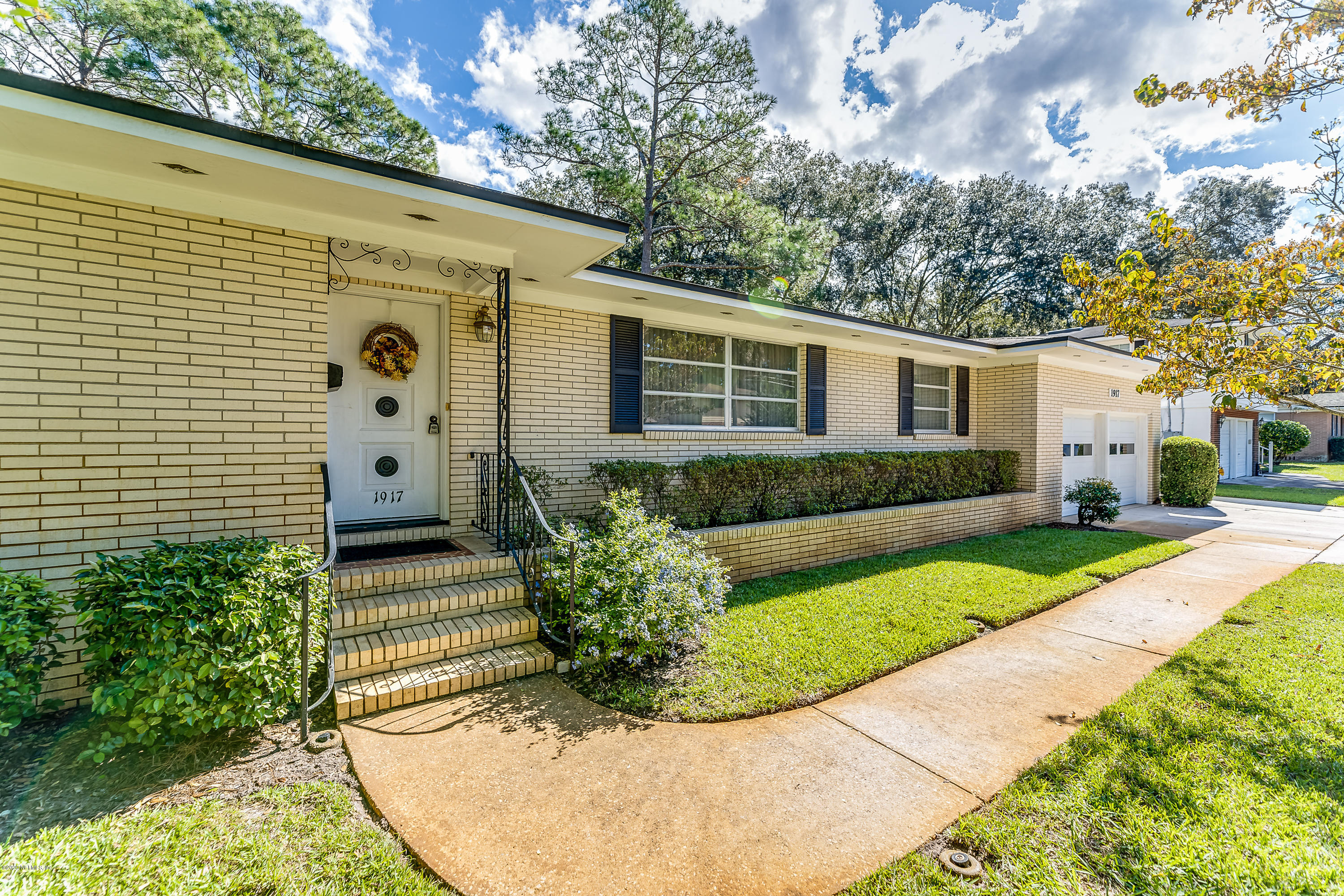 1917 Samontee Road Jacksonville, FL 32211 - Photo 2 of 26 1917 Samontee Rd-38