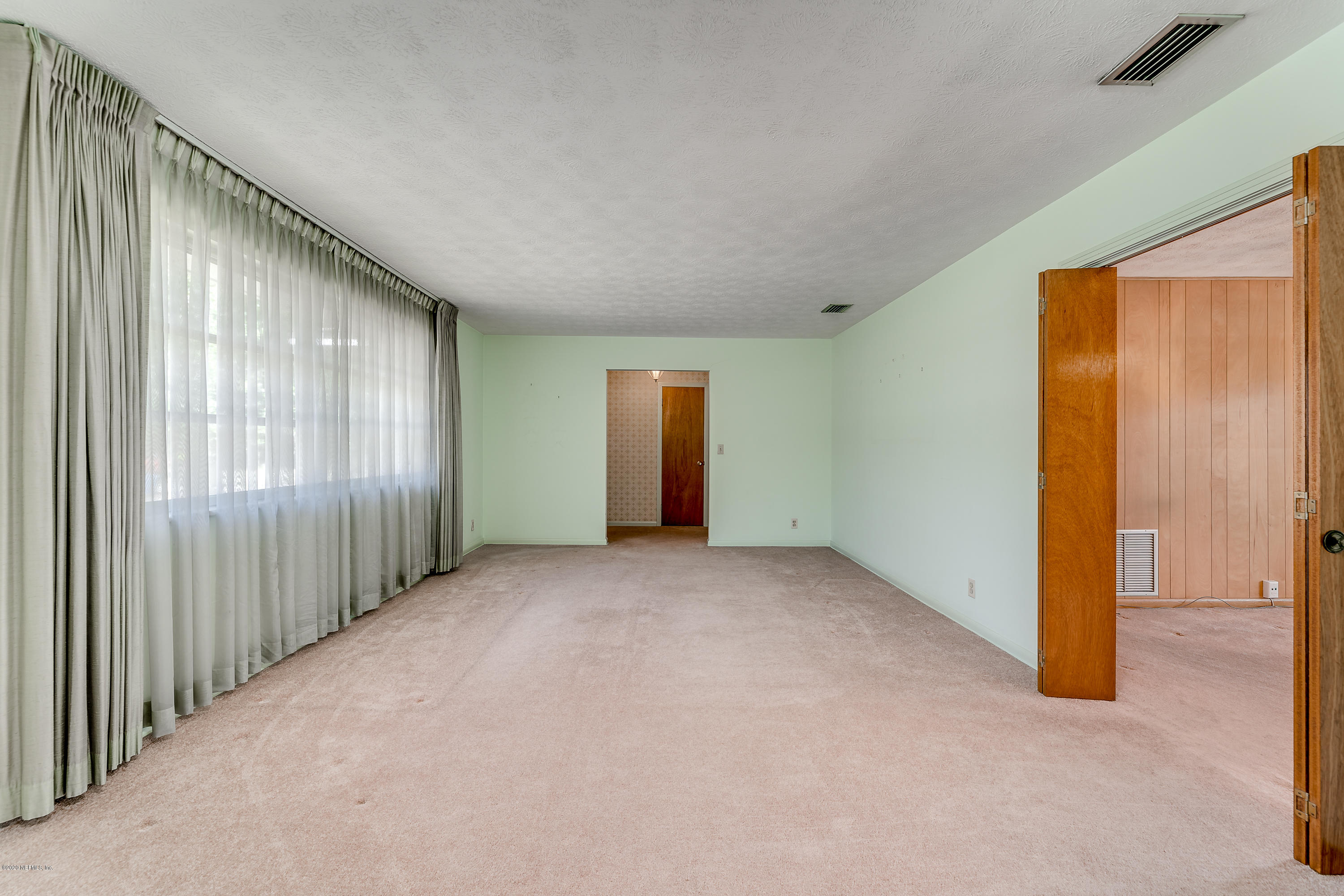 1917 Samontee Road Jacksonville, FL 32211 - Photo 6 of 26 1917 Samontee Rd-47