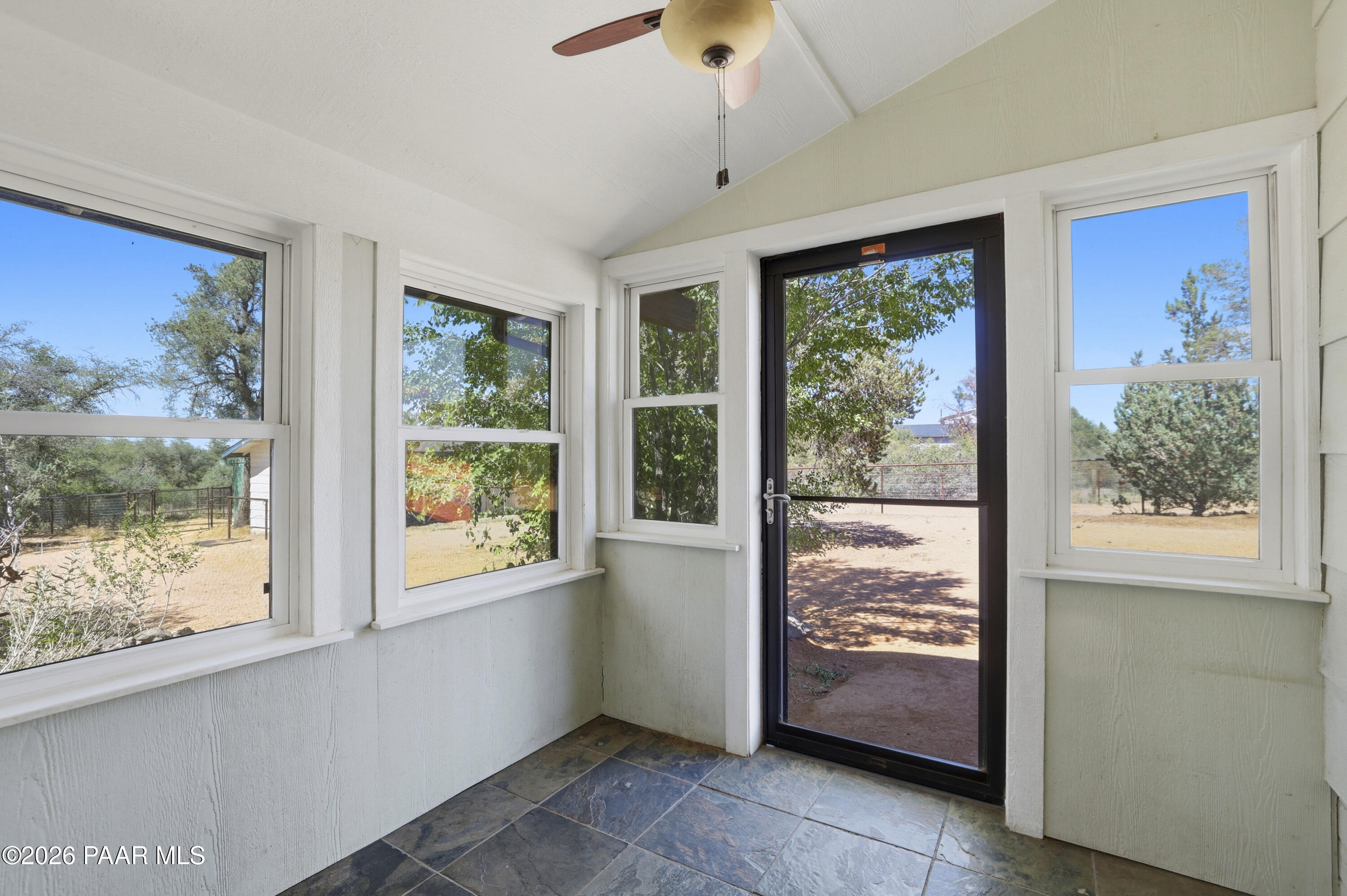 1690 West Oneal Road Prescott, AZ 86305 - Photo 5 of 61 Mud Room