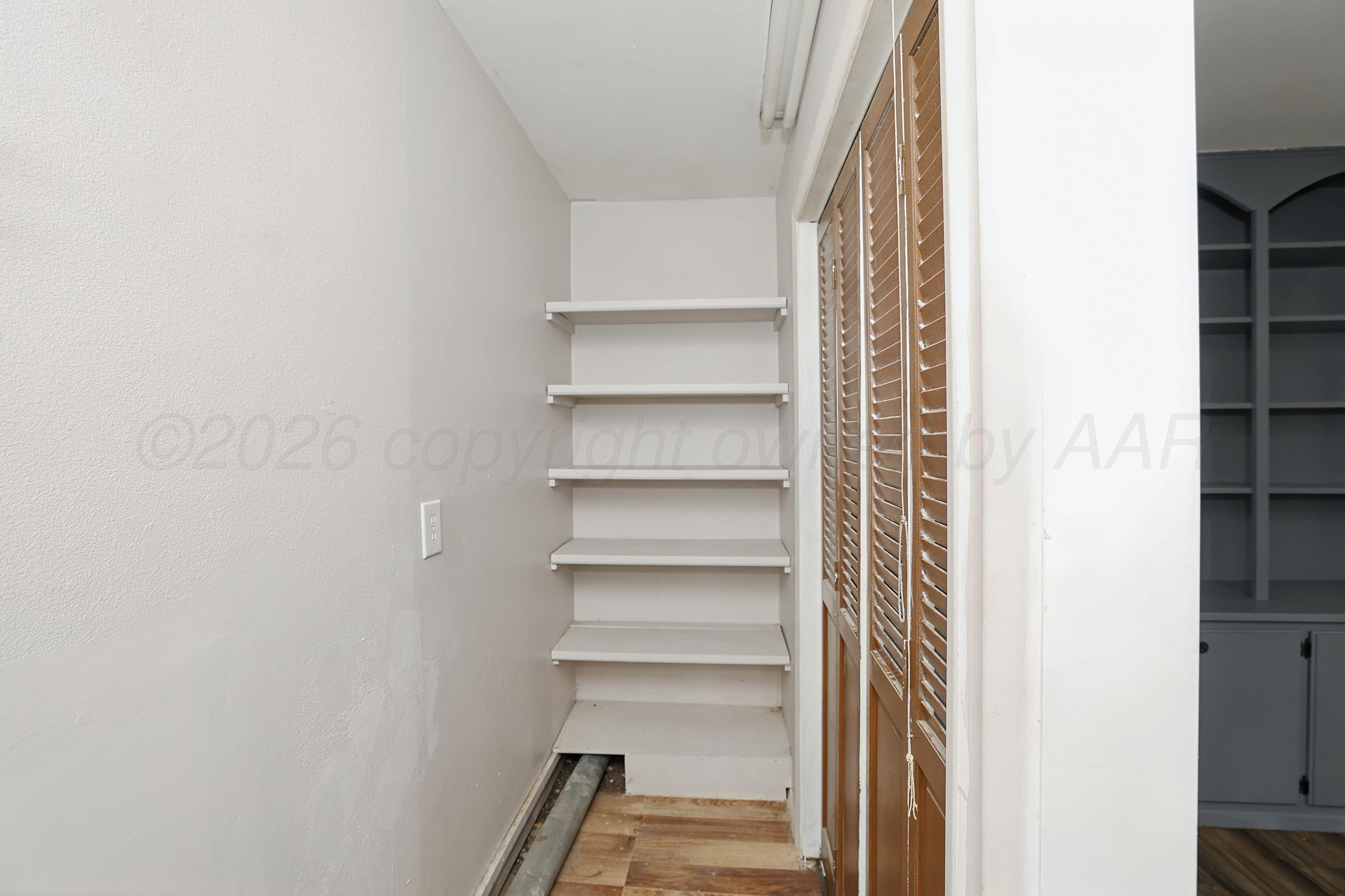 4302 Summit Circle Amarillo, TX 79109 - Photo 29 of 34 13-Utility Shelving