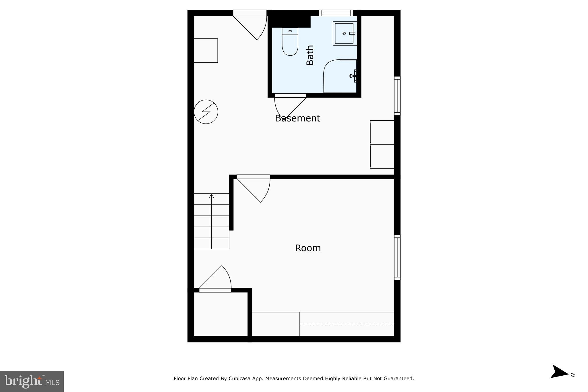 204 South Courthouse Road Arlington, VA 22204 - Photo 46 of 49 a picture of door with an open kitchen view
