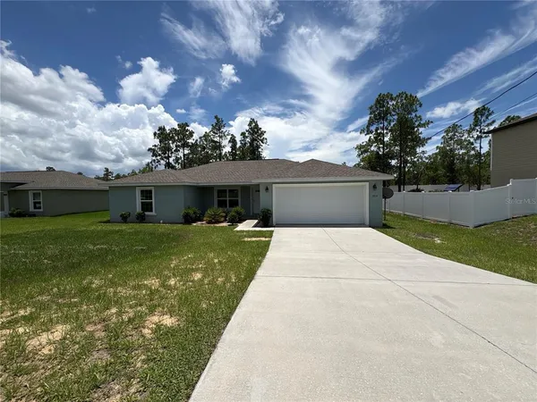 $1,850 | 2810 West Pintado Drive, Dunnellon, FL 34433