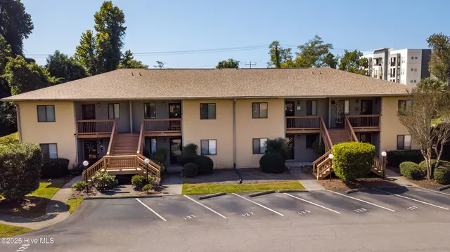 $205,000 | 3735 St Johns Court, Unit B, Wilmington, NC 28403