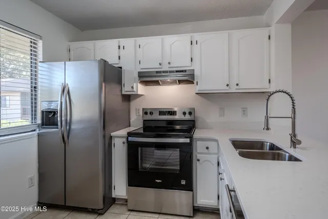 $205,000 | 3735 St Johns Court, Unit B, Wilmington, NC 28403