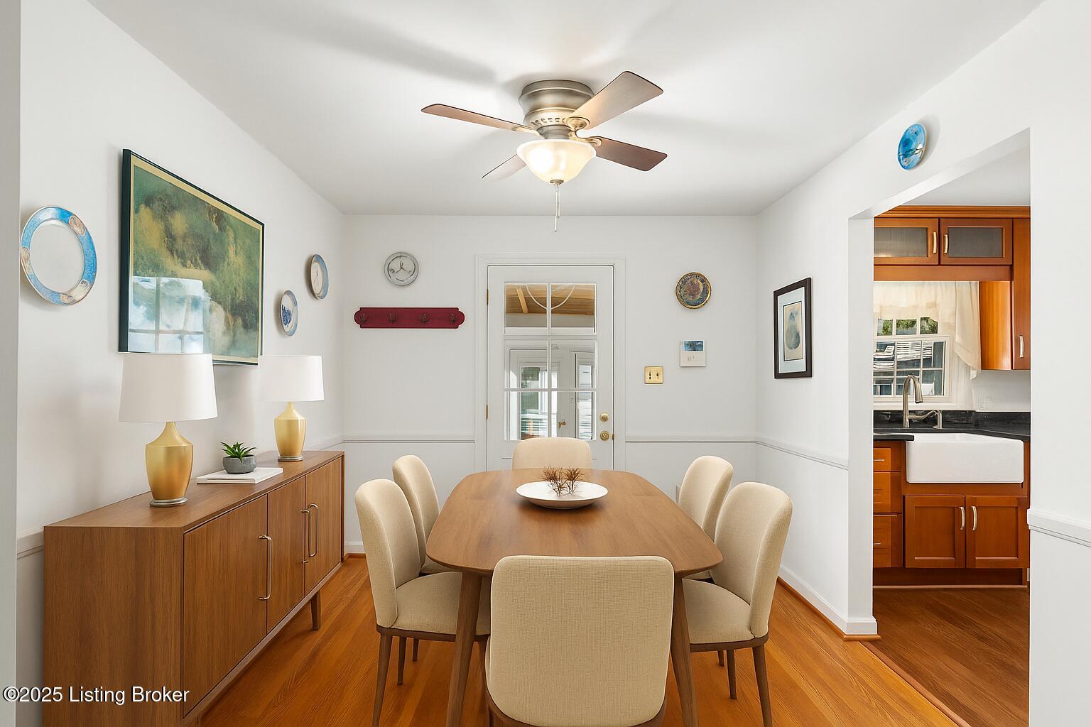 212 Merriman Road Louisville, KY 40207 - Photo 4 of 25 DiningroomAi