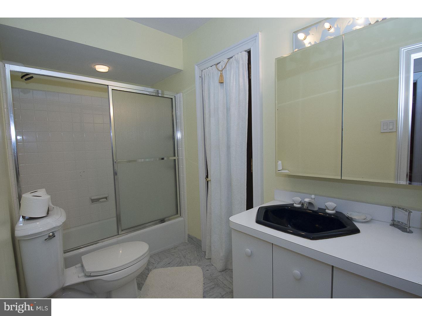 1450 Flat Rock Road Penn Valley, PA 19072 - Photo 14 of 24 Gallery Image 14