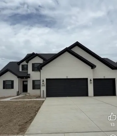 $684,220 | 25660 Brighton Lane, Flat Rock, MI 48134