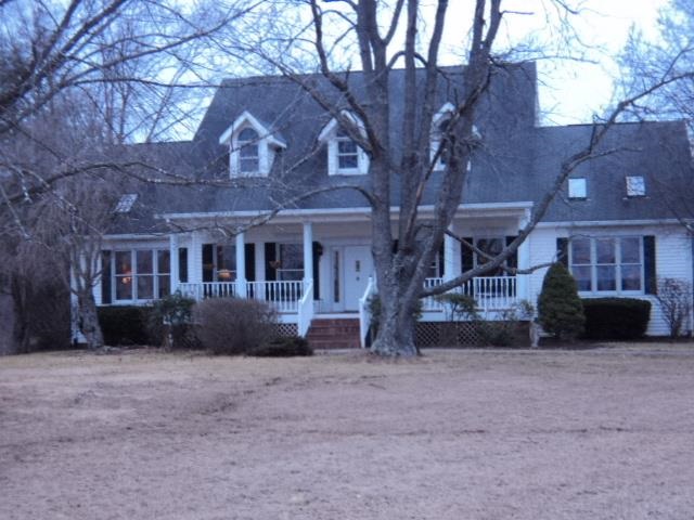 8375 South Strain Ridge Road Bloomington, IN 47401 - Photo 9 of 29 Gallery Image 9