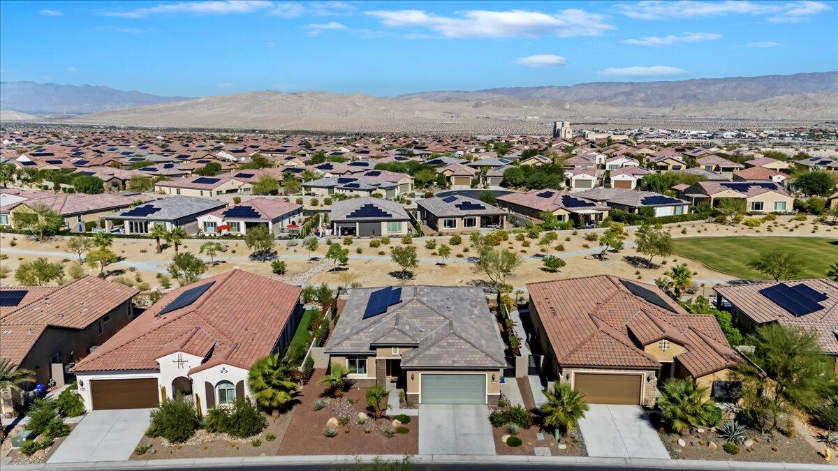 66 Cabernet Rancho Mirage, CA 92270 - Photo 28 of 32 02-Aerial Front