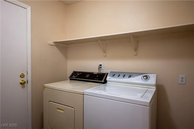 $1,900 | 4408 Rippling Brook Drive, North Las Vegas, NV 89032