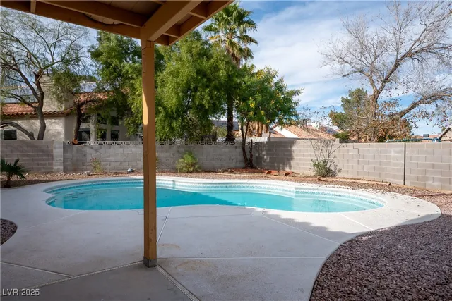 $1,900 | 4408 Rippling Brook Drive, North Las Vegas, NV 89032