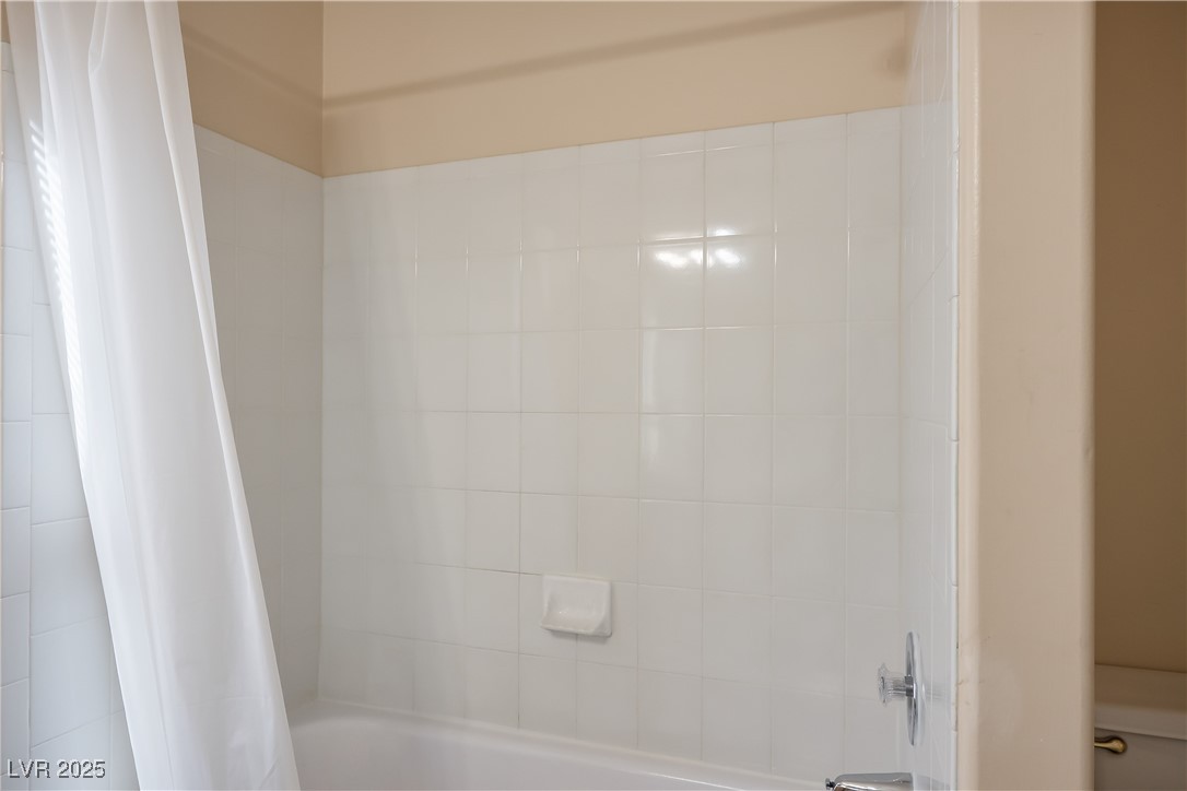 4408 Rippling Brook Drive North Las Vegas, NV 89032 - Photo 27 of 34