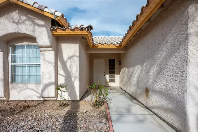 $1,900 | 4408 Rippling Brook Drive, North Las Vegas, NV 89032