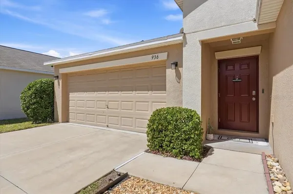 $435,000 | 936 Zone Tailed Hawk Place, Ruskin, FL 33570
