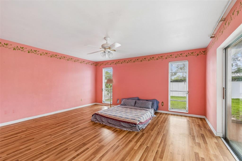 14363 Neptune Road Seminole, FL 33776 - Photo 27 of 65
