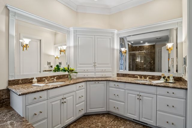 $1,525,000 | 1021 Barrys Court, Lake Forest, IL 60045