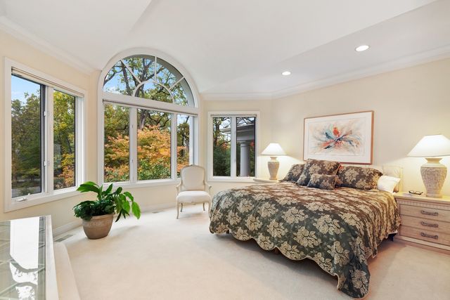 $1,525,000 | 1021 Barrys Court, Lake Forest, IL 60045