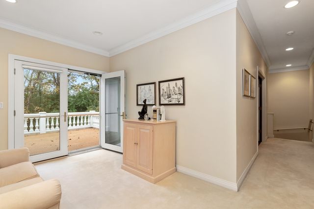 $1,525,000 | 1021 Barrys Court, Lake Forest, IL 60045