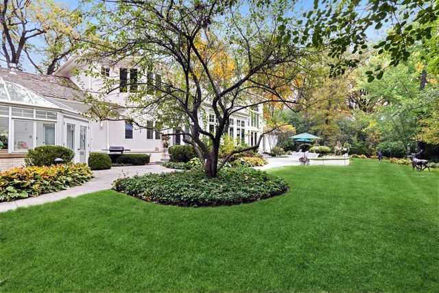 $1,525,000 | 1021 Barrys Court, Lake Forest, IL 60045