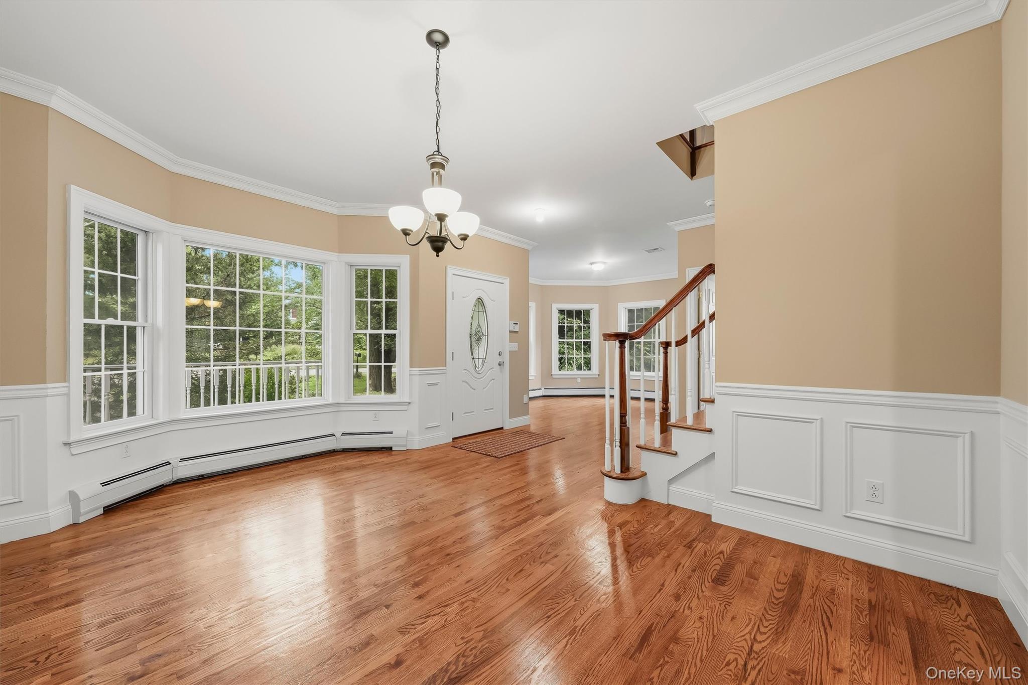 118 Ridge Road Valley Cottage, NY 10989 - Photo 10 of 41 Gallery Image 10