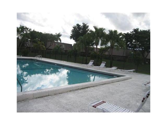 7739 Courtyard Run West, Unit 7739 Boca Raton, FL 33433 - Photo 3 of 5 Additional Photo