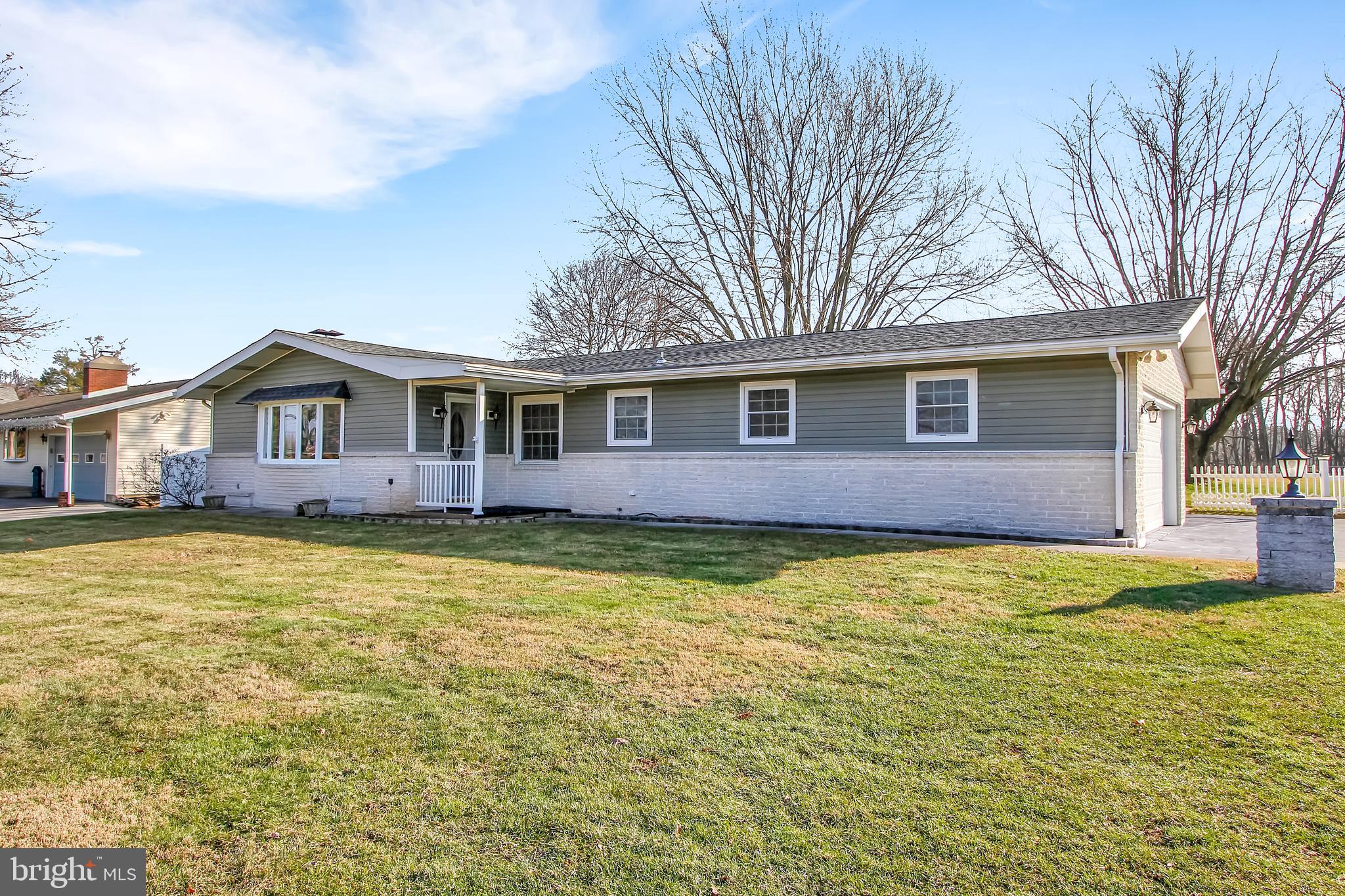 2346 Grandview Road Hanover, PA 17331 - Photo 2 of 36 New roof in 2018