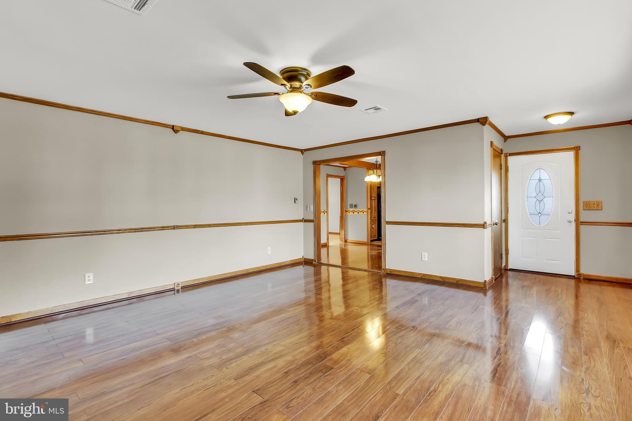 2346 Grandview Road Hanover, PA 17331 - Photo 4 of 36
