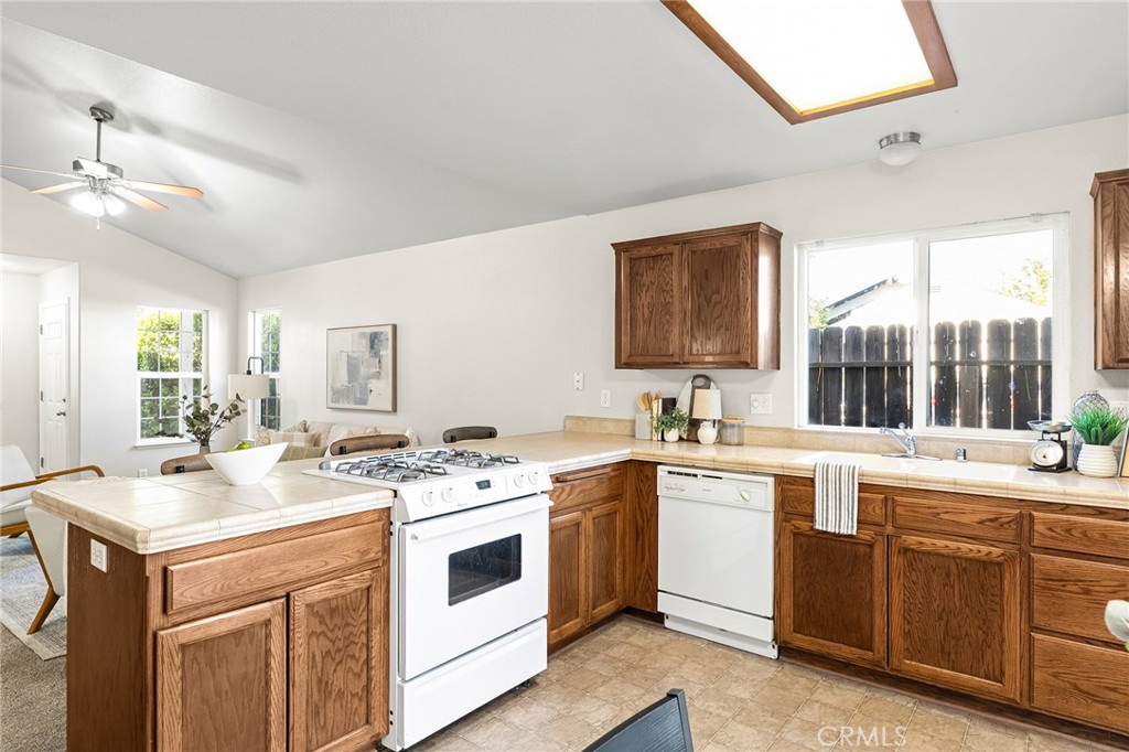 1397 Lucy Way Chico, CA 95973 - Photo 23 of 78