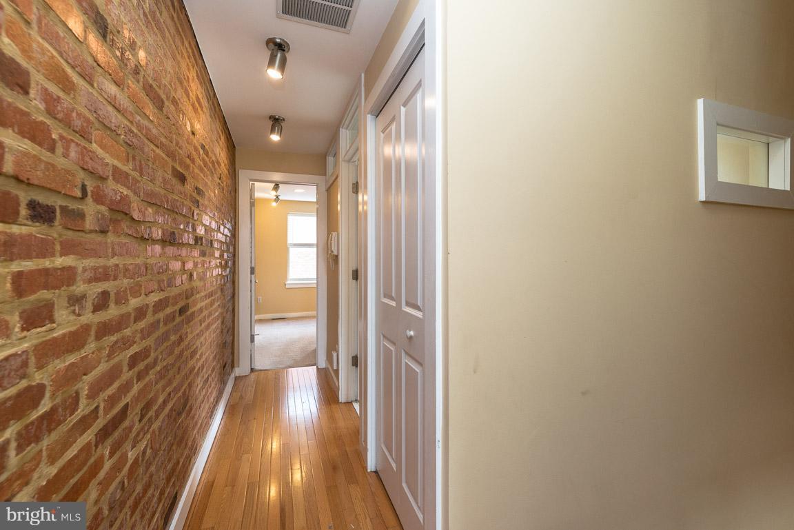 312 West 28th Street Baltimore, MD 21211 - Photo 16 of 29 Interior (General)