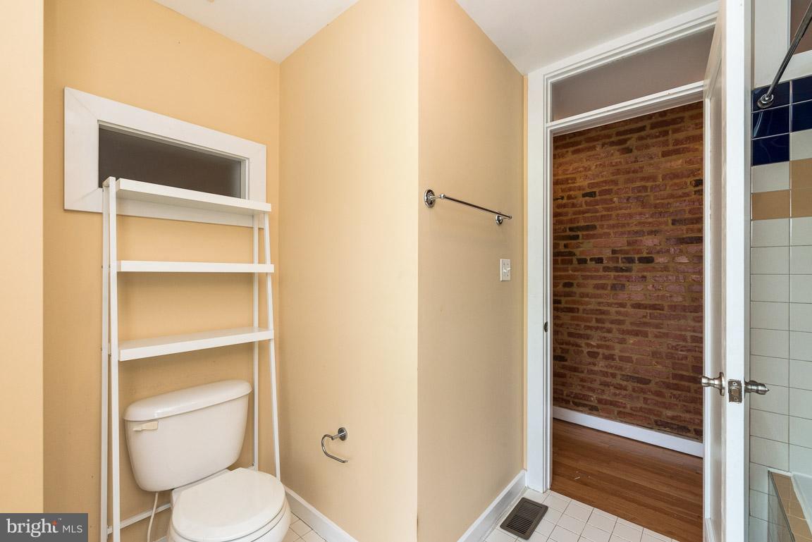 312 West 28th Street Baltimore, MD 21211 - Photo 19 of 29 Bath