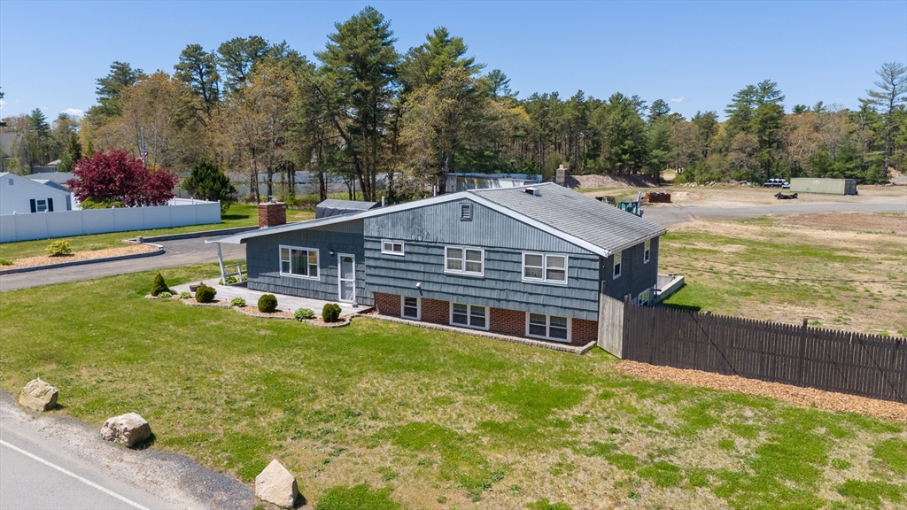 19 County Road West Wareham, MA 02576 - Photo 2 of 24 Gallery Image 2