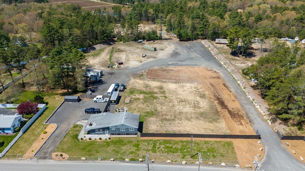 19 County Road West Wareham, MA 02576 - Photo 7 of 24 Gallery Image 7