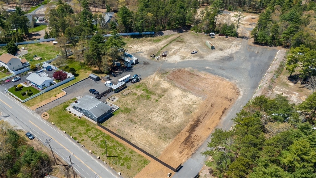 19 County Road West Wareham, MA 02576 - Photo 8 of 24 Gallery Image 8