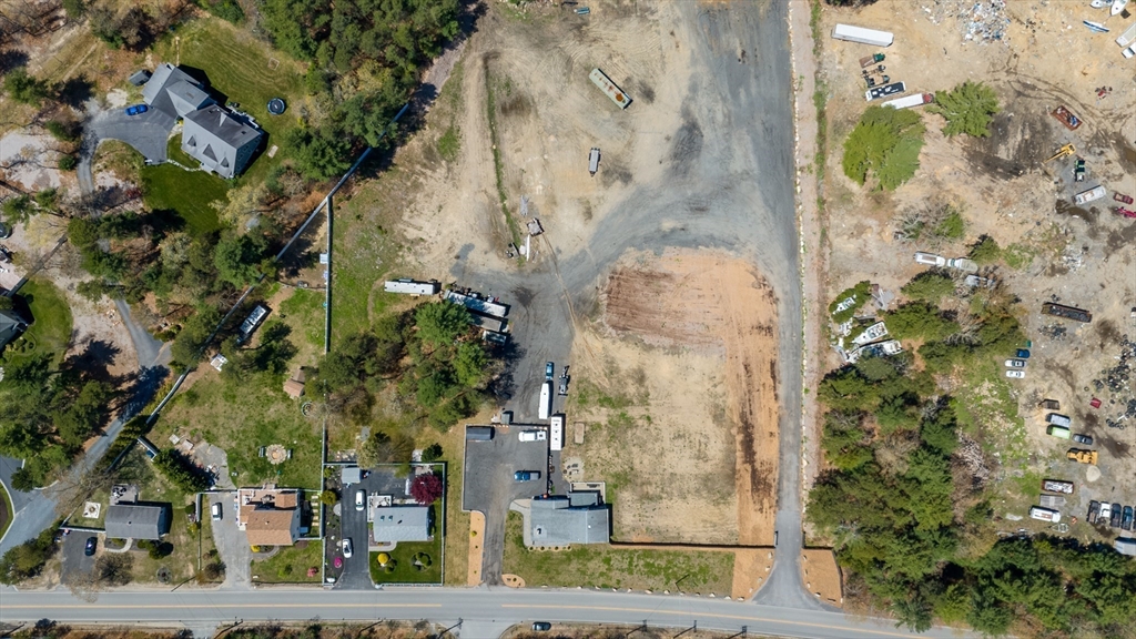 19 County Road West Wareham, MA 02576 - Photo 10 of 24 Gallery Image 10