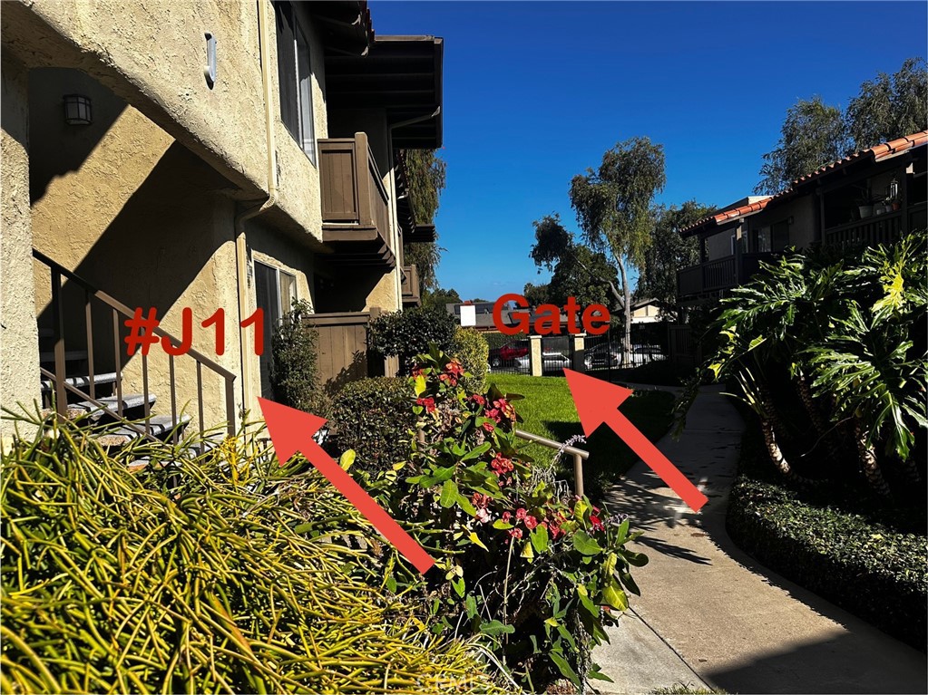 1345 Cabrillo Park, Unit J11 Santa Ana, CA 92701 - Photo 15 of 20