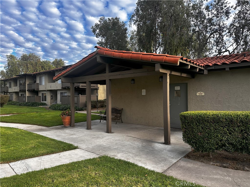 1345 Cabrillo Park, Unit J11 Santa Ana, CA 92701 - Photo 19 of 20