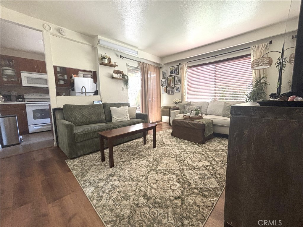 1345 Cabrillo Park, Unit J11 Santa Ana, CA 92701 - Photo 3 of 20