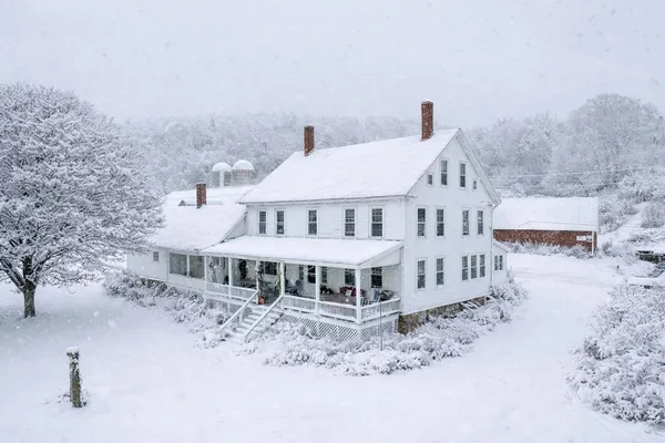 $2,999,000 | 36 Woffenden Road, Wilmington, VT 05363