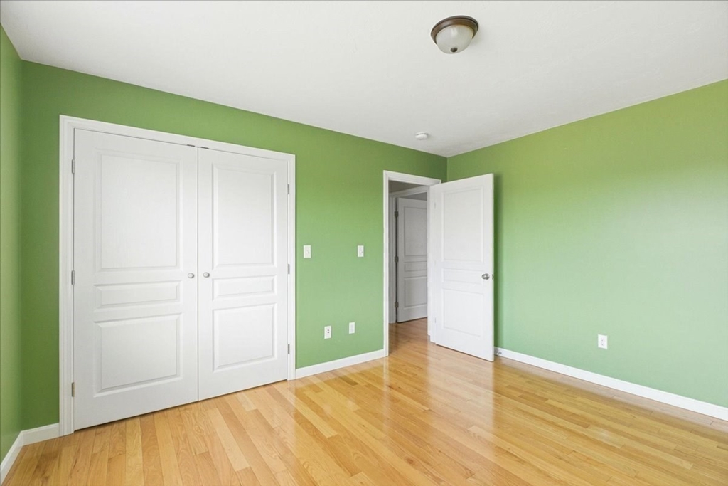 10 Jonathan Lane Wareham, MA 02571 - Photo 24 of 41