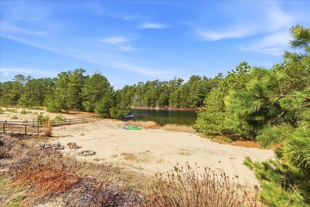 10 Jonathan Lane Wareham, MA 02571 - Photo 35 of 41