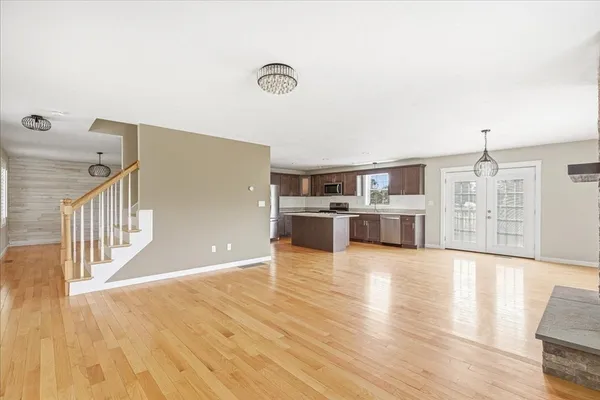 $759,900 | 10 Jonathan Lane, Wareham, MA 02571