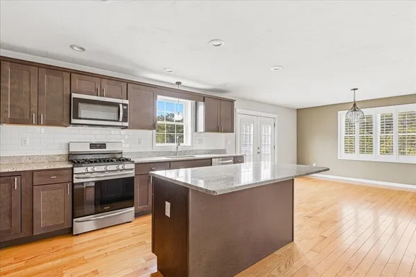 $759,900 | 10 Jonathan Lane, Wareham, MA 02571