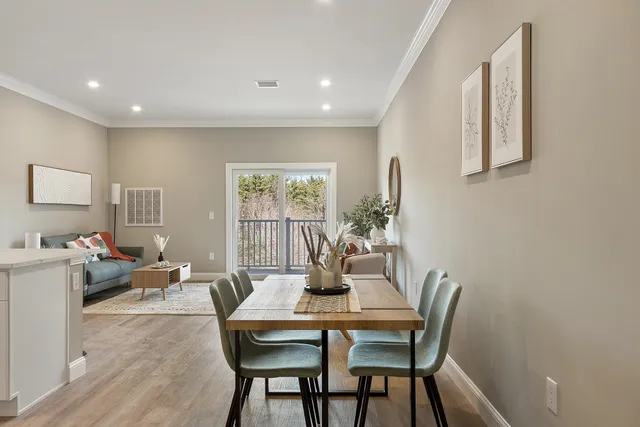 $469,900 | 10100 South Willow Street, Unit 101, Manchester, NH 03109