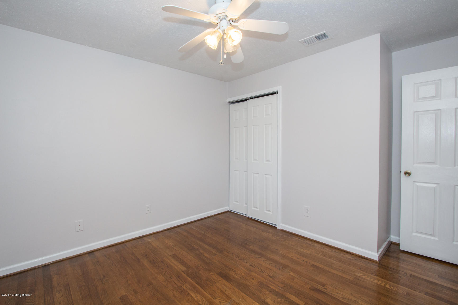 9106 New Maple Road Louisville, KY 40229 - Photo 24 of 48 JThomas Photography-9106 Maple-13