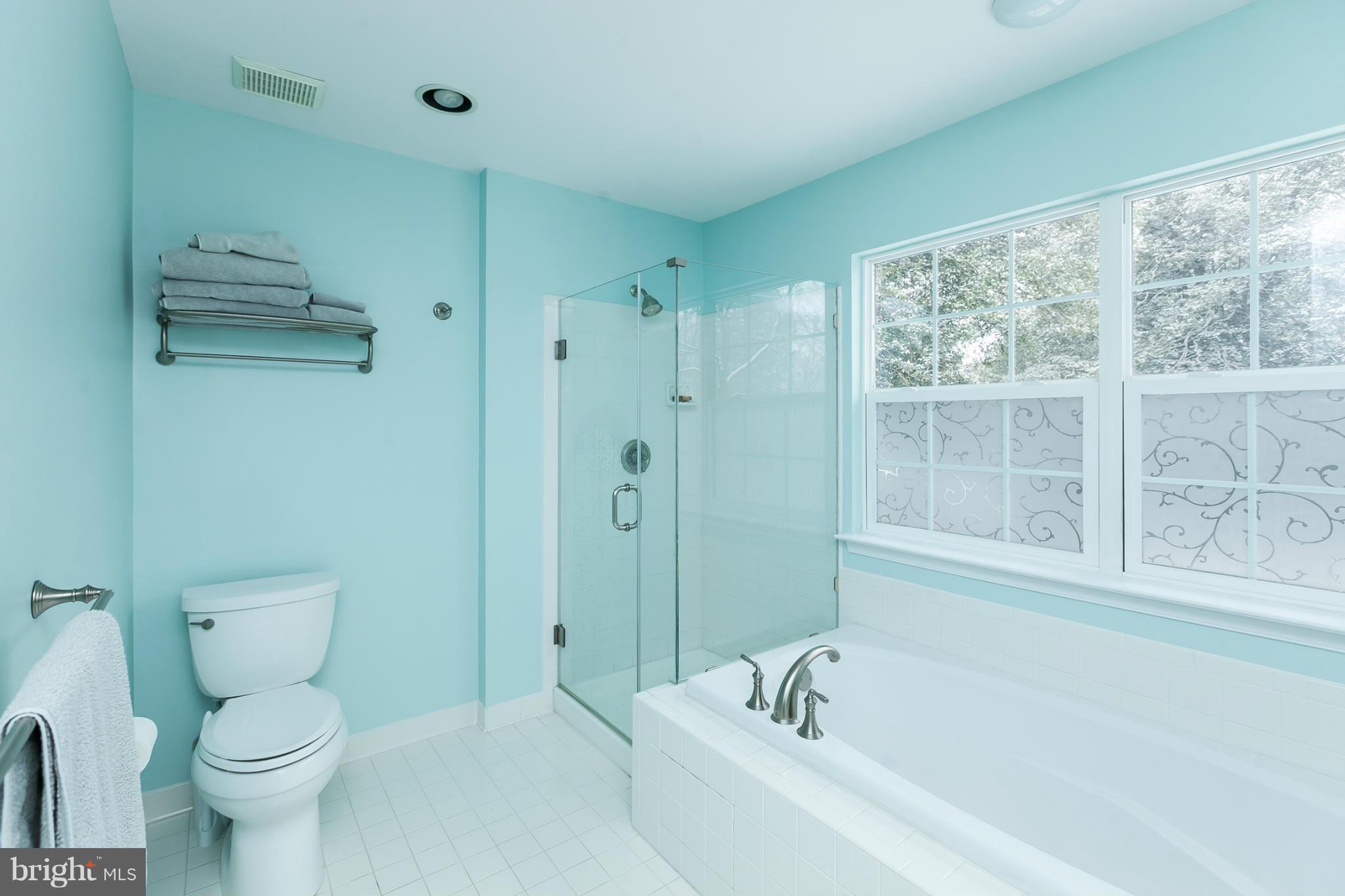 544 Brent Road Rockville, MD 20850 - Photo 18 of 30 Bath (Master)